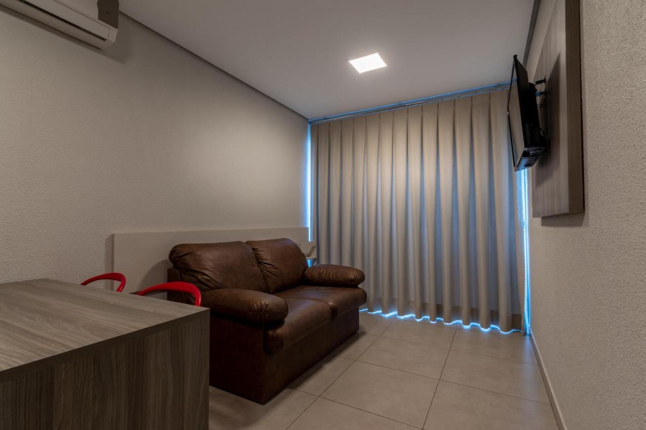 103 Hotel & Flats Palmas  Bagian luar foto
