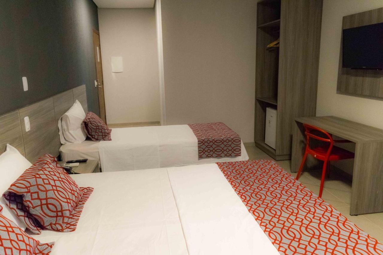 103 Hotel & Flats Palmas  Bagian luar foto